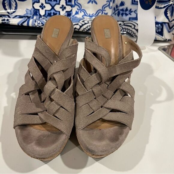 UGG Marta Strappy Cork Wedge Slide Chesnut Sandals Size 12  Suede Weave Open Toe - Picture 1 of 7